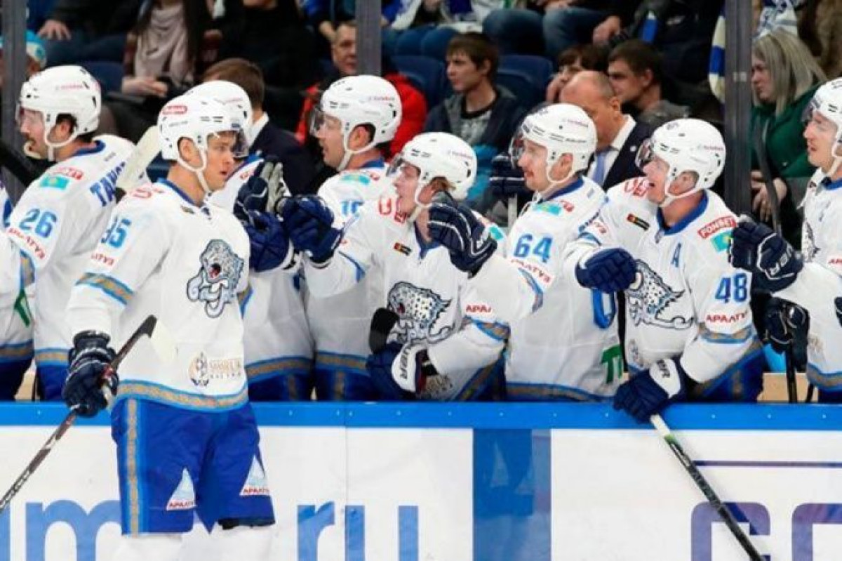 "Барыс" сыграл половину матчей чемпионата КХЛ и пока не попадает в плей-офф