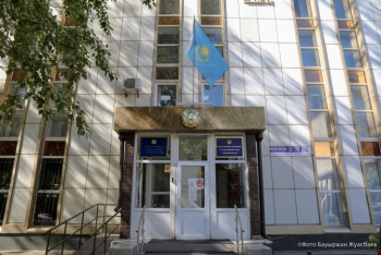 Фотография к новости: Терабайты бумажной памяти: фоторепортаж из госархива Нур-Султана