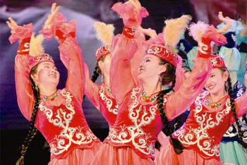 Фотография к новости: "30 звездных дней" готовят акмолинские артисты к 30-летию юбилея Независимости Казахстана