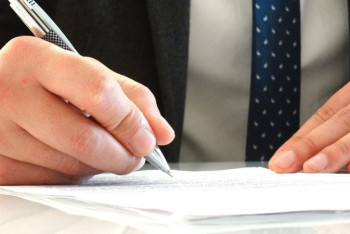 Фотография к новости: "Советник депутата" оформлял онлайн-кредиты на казахстанцев