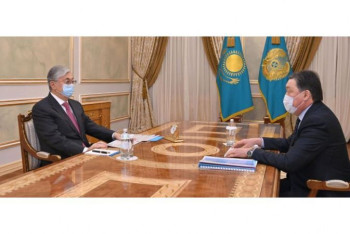 Мамин доложил Токаеву об эпидситуации в Казахстане