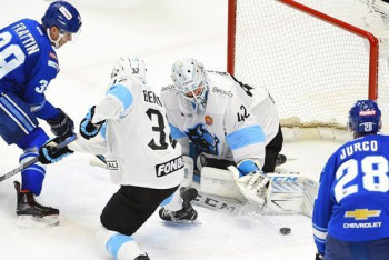 "Барыс" дома обыграл по буллитам минское "Динамо"