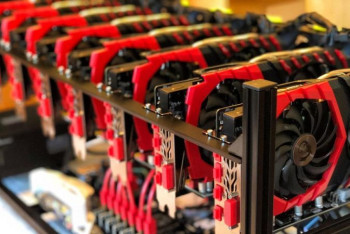 Фотография к новости: Активнее выявлять нелегальных майнеров в РК призвал депутат Турганов