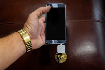 Фотография к новости: Сенат принял поправки о регулировании мобильных переводов казахстанцев