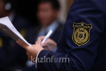 Фотография к новости: Уволенному после скандала прокурору в Павлодарской области не дали вернуться на службу