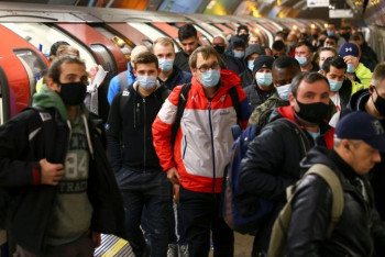 Фотография к новости: Из-за нового штамма COVID-19 Великобритания закрывает полеты в шесть стран