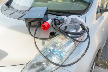 Когда казахстанцы пересядут на электромобили, рассказал ученый