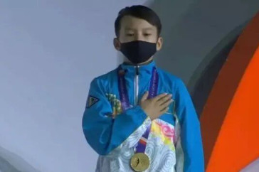 Фотография к новости: 11-летний казахстанец стал чемпионом мира по акробатике