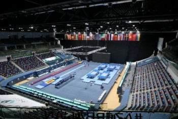 Фотография к новости: Казахстан выиграл "золото" чемпионата мира по батутной акробатике