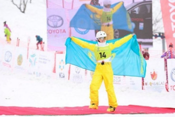 Фотография к новости: Казахстанка выиграла "серебро" этапа Кубка мира по фристайл-акробатике