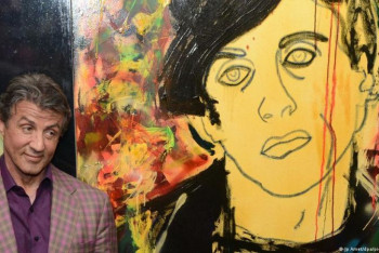 Фотография к новости: Сильвестр Сталлоне открыл выставку своих картин