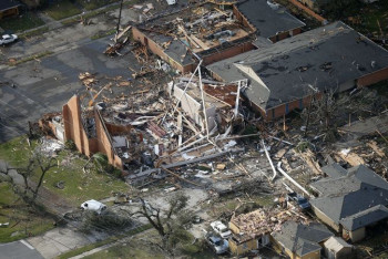 Фотография к новости: Число жертв торнадо в США может значительно превысить 100