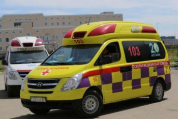 Фотография к новости: На совещание как на расстрел: фельдшеры скорой помощи Караганды подали жалобу на своего начальника за оскорбления