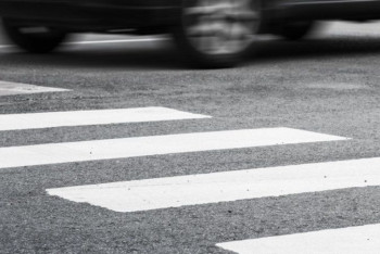 Фотография к новости: Женщину с ребенком сбили насмерть на пешеходном переходе в Актау