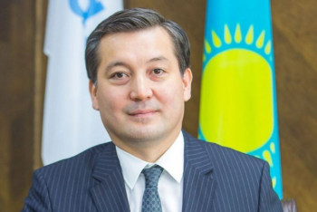 Фотография к новости: Почему министр экологии РК не ездит на электрокаре