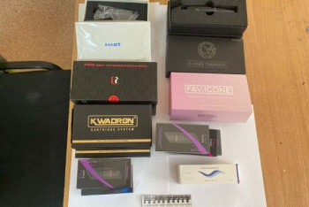 Фотография к новости: Накладные ресницы и средства для макияжа украл костанаец