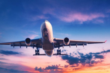 Фотография к новости: Популярная авиакомпания отсадила пассажиров с детьми на отдельные места