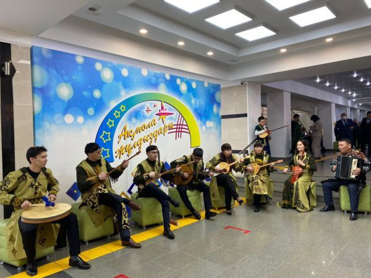 Гала-концерт областного смотра "Ақмола жұлдыздары" прошел в Кокшетау