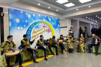 Гала-концерт областного смотра "Ақмола жұлдыздары" прошел в Кокшетау