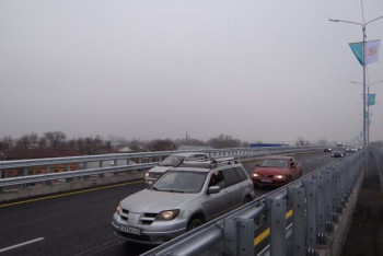 Фотография к новости: Открылось движение по эстакаде возле рынка "Алтын Орда" в Алматы