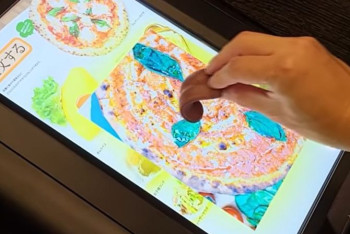 Фотография к новости: Японец разработал экран, позволяющий из дома пробовать ресторанную еду