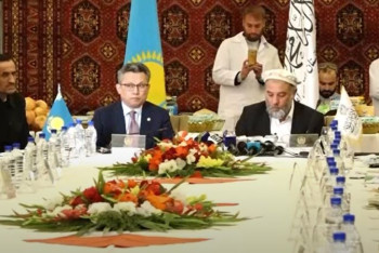 Фотография к новости: Казахстан собрался создать совместную торговую палату с талибами