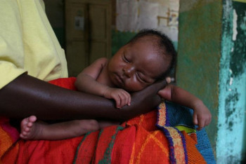 Фотография к новости: Женщина спасла похороненного заживо младенца