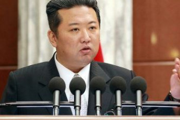 Фотография к новости: Похудевший Ким Чен Ын разбил сердца корейцев — СМИ