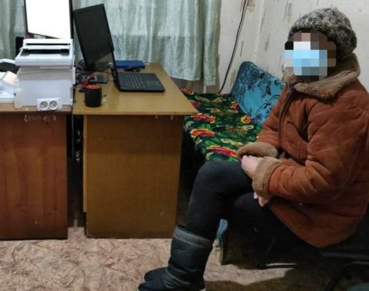 Забывшая адрес женщина поселилась у теплотрассы в ВКО