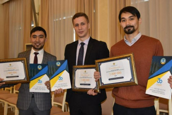 Фотография к новости: Начинающим предпринимателям вручили гранты акима области в Караганде