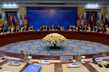 Фотография к новости: Казахстан принял председательство в СНГ