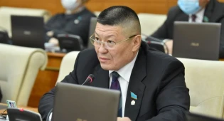 &quot;Предпосылки были и раньше&quot; — мажилисмен о протестах по Казахстану
