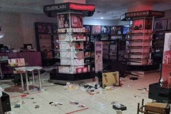 Фотография к новости: Казахстанцы предложили создать народные дружины против мародеров﻿