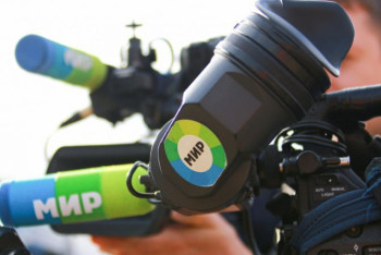 Фотография к новости: Экстремисты забаррикадировали здание телеканала "Мир" в Алматы