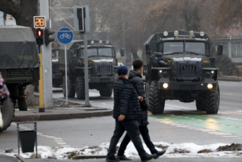 Фотография к новости: "Густой туман и запах пороха". Алматинцы рассказали, как переживали нападение на город