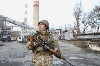Фотография к новости: Как несут службу военные ОДКБ в Казахстане. Фоторепортаж