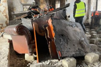 Фотография к новости: Как выглядит изнутри разгромленный и сожженный акимат Алматы