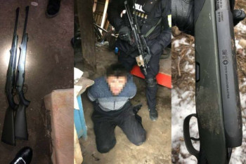 Фотография к новости: Двое мужчин с оружием задержаны в центре Алматы