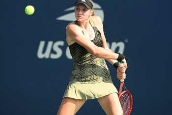 Фотография к новости: Елена Рыбакина выиграла у Зарины Дияс на Australian Open