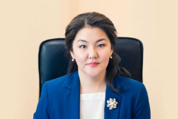 Фотография к новости: О "разборках" между санврачами высказалась Ажар Гиният