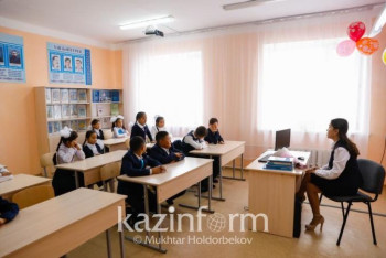 Фотография к новости: МВК рекомендовала разрешить офлайн-обучение школьников