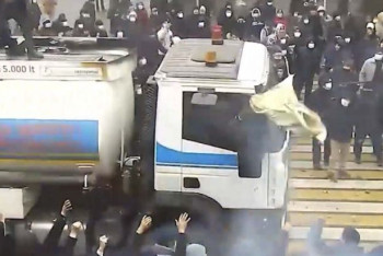 Фотография к новости: "Их ничего не пугало" − оперативник рассказал, как обороняли здание ДП Алматы