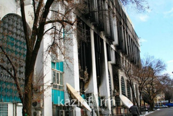 Около полутора тысяч зданий пострадало во время митингов в Казахстане