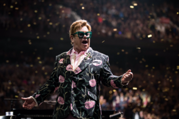 Фотография к новости: Элтон Джон заразился коронавирусом