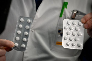 Фотография к новости: Эффективные препараты для лечения "омикрона" назвали ученые