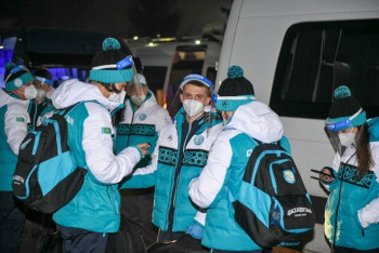 Фотография к новости: Казахстанские олимпийцы вылетели в Китай с беспрецедентными мерами безопасности