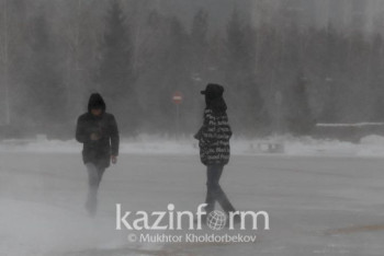 Фотография к новости: В семи областях Казахстана объявлено штормовое предупреждение