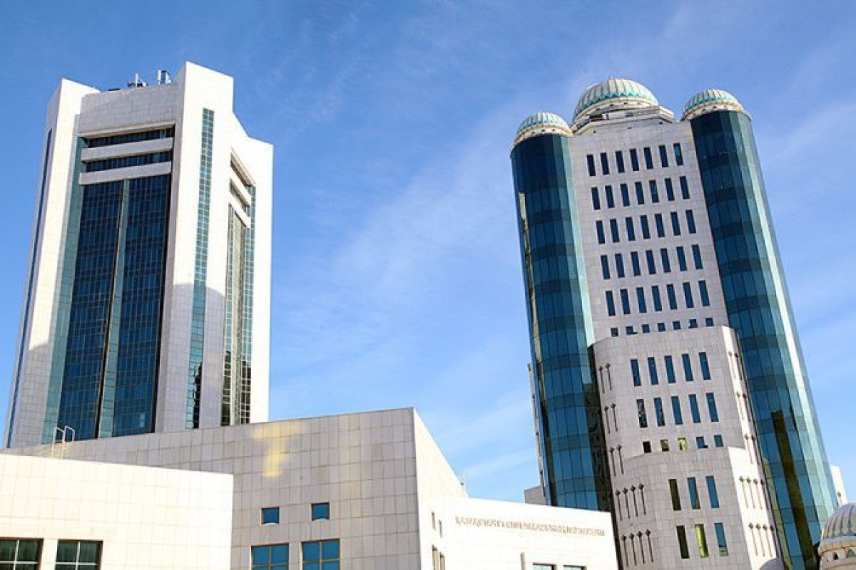 Парламент отменил необходимость согласования госинициатив с Елбасы