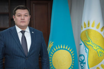 Фотография к новости: Асхат Оралов назначен исполнительным секретарем Nur Otan