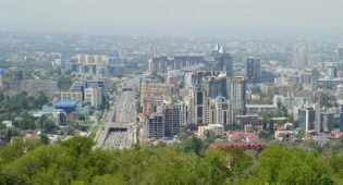 Досаев приостановил все виды точечной застройки в Алматы